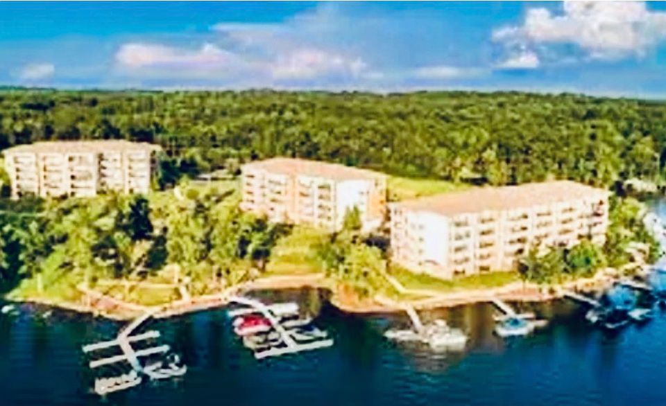 1st image of 48 Stoneview Summit Ct #5302