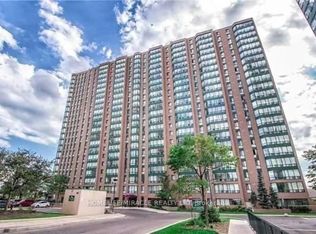 155 Hillcrest Ave #109, Mississauga, ON L5B 3Z2