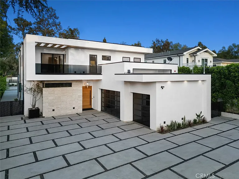 5702 Melvin Ave — Photo 48