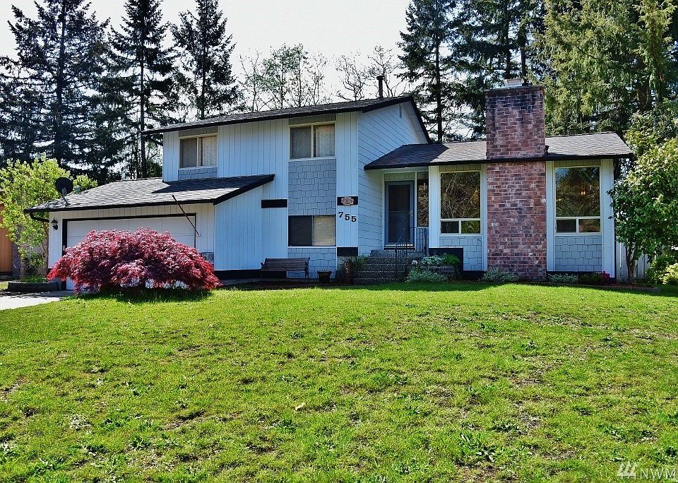 1st image of 755 NW Fairwood Way