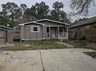 12011 Greencanyon Dr, Houston, TX 77044