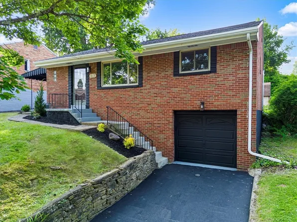612 Blossom Dr, Pittsburgh, PA 15236