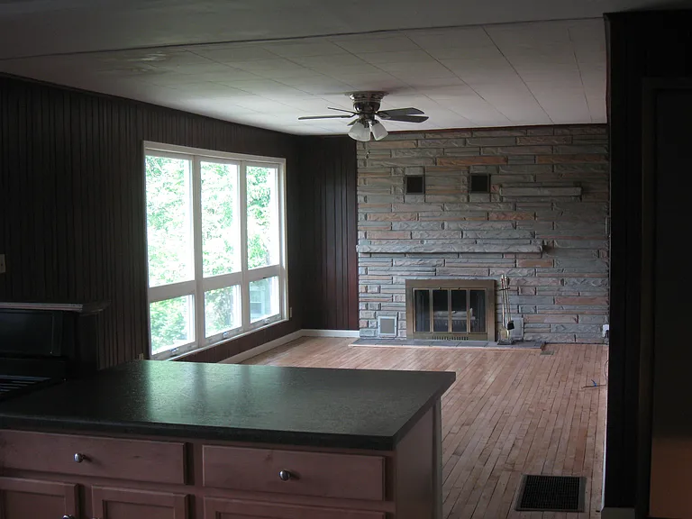 10 Woodside Dr — Photo 3