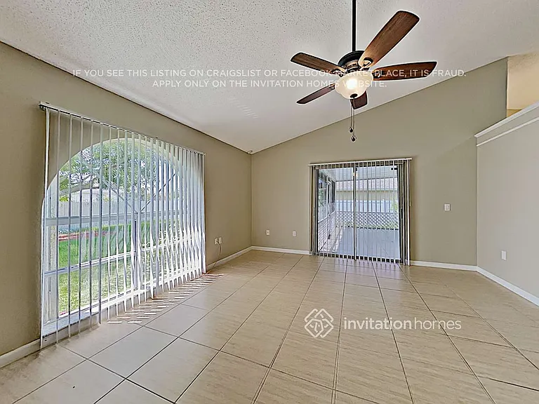 2110 SW Algiers St — Photo 11