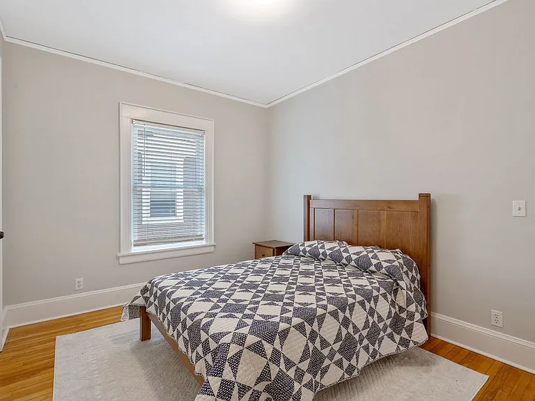 818 Maryland Ave — Photo 6