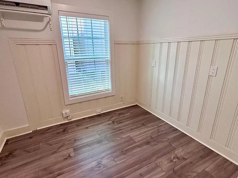 2012 Elmen St #1 — Photo 16