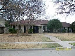 1st image of 3321 Overland Dr
