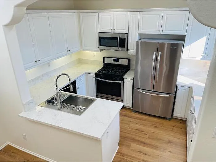4012 Backshore Ct #1 — Photo 8