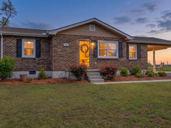 239 Langley Dr, La Fayette, GA 30728