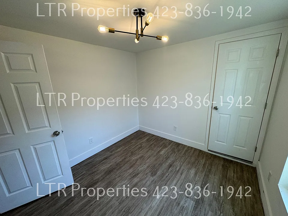 1603 S Willow St #2