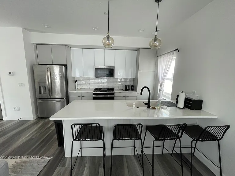 1660 S Major St #1 — Photo 1
