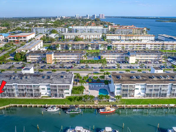 130 Doolen Court #108, North Palm Beach, FL 33408