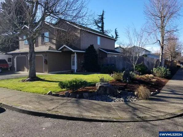 985 Todd Ct, Silverton, OR 97381