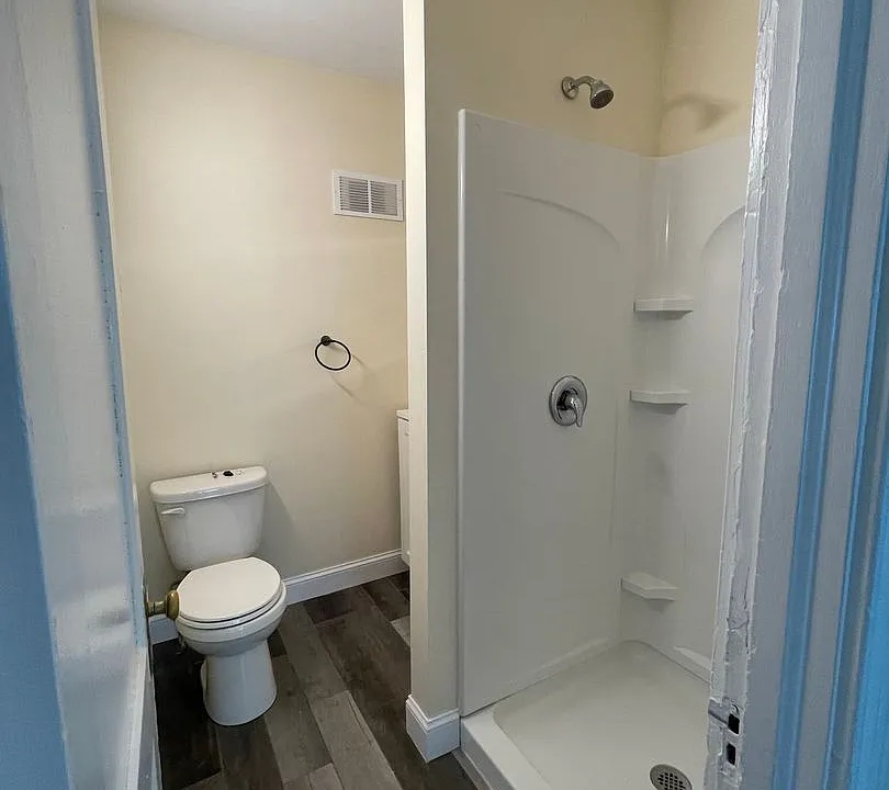 88-94 Lafountain St