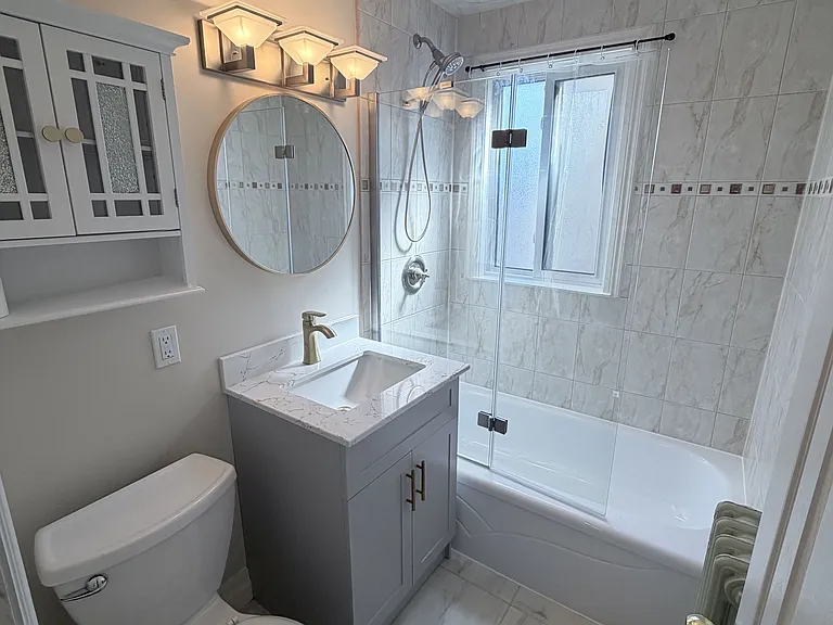287 Lakeshore Rd E #1 — Photo 10