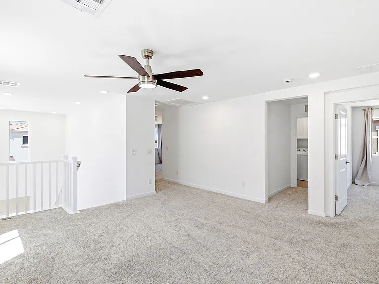 9915 Ruby Dome Ave — Photo 17