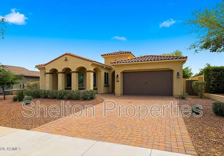 20441 W Hamilton St — Photo 1