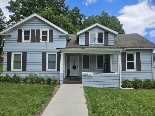 210 Clarence St #210, Fort Atkinson, WI 53538