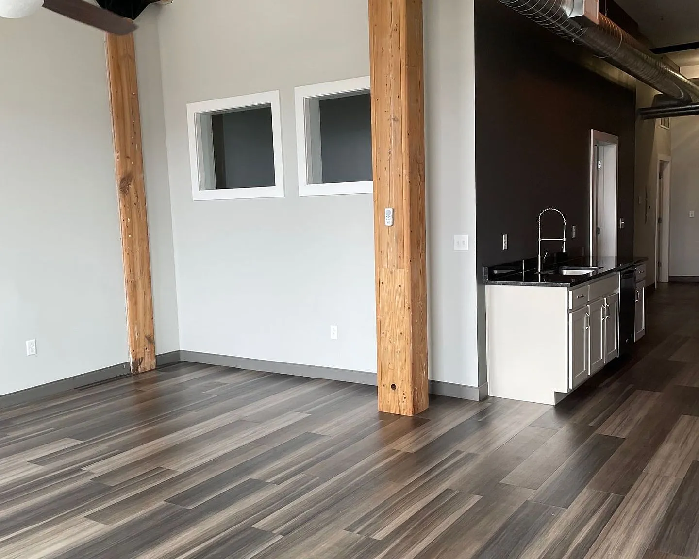 Oak Knitting Mill Apartments Franklin Square Available — Photo 4