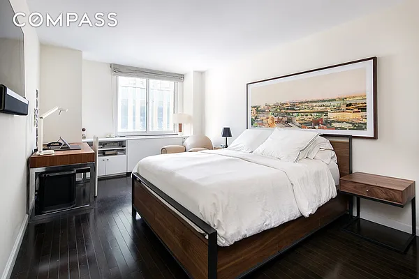 Rented by Compass | media 7