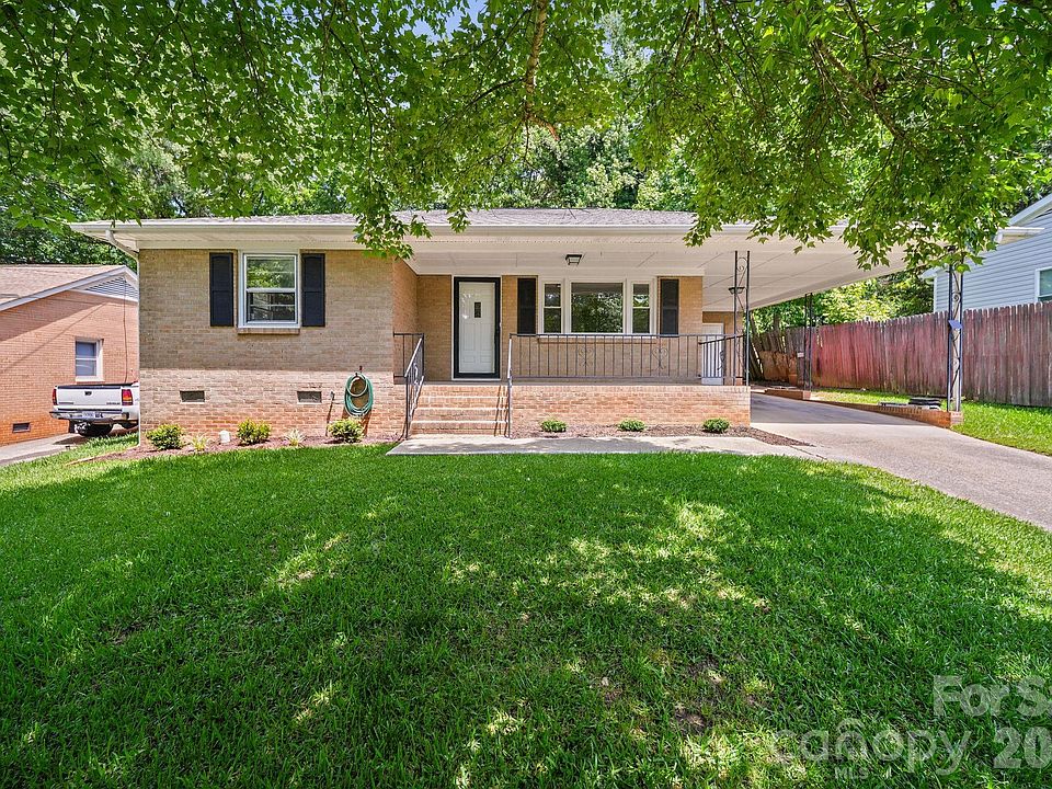 1st image of 240 Nila Dawn Ave