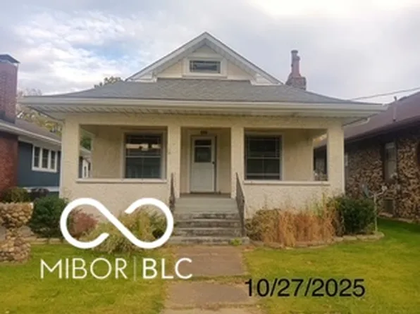 220 N Vine St, Shelbyville, IN 46176