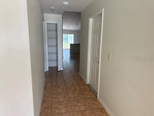 3 bed, 2.0 bath, 1225 sqft, $1,750 — Photo 2