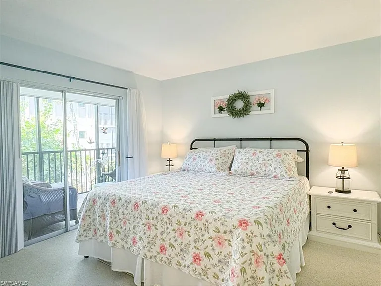 788 Park Shore Dr #D27 — Photo 34