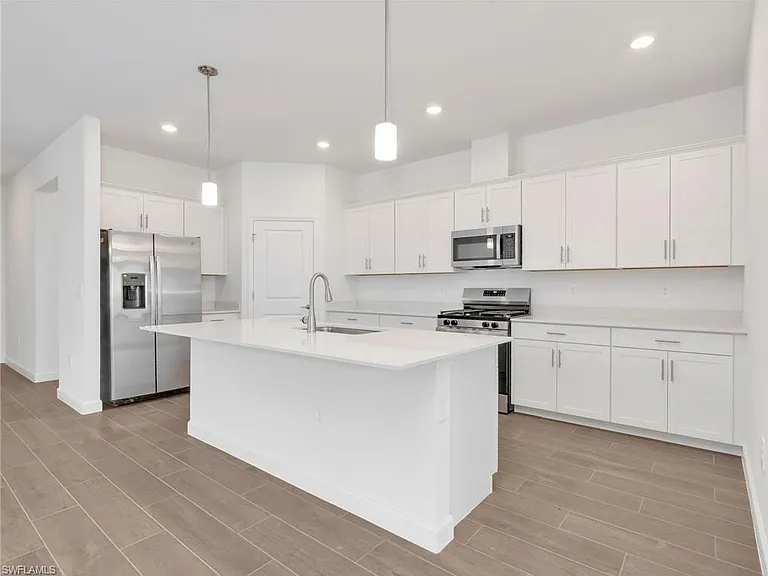 21110 Verawood Loop — Photo 10
