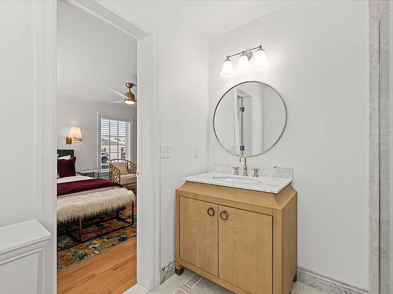 6521 Avondale Dr — Photo 38