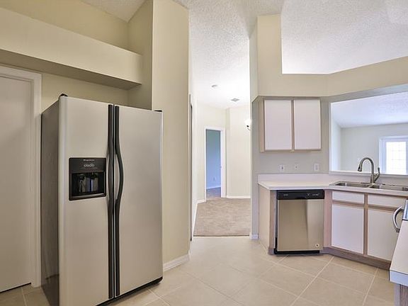 5th image of 12108 Pepper Creek Ct