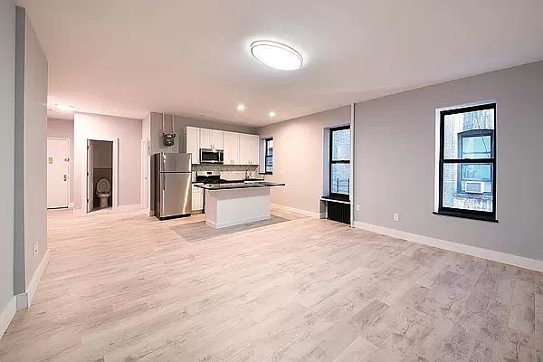 1st image of 100 W 139th St APT 15