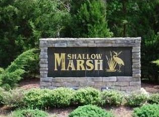 101 Ocean Breeze Dr, Yorktown, VA 23693