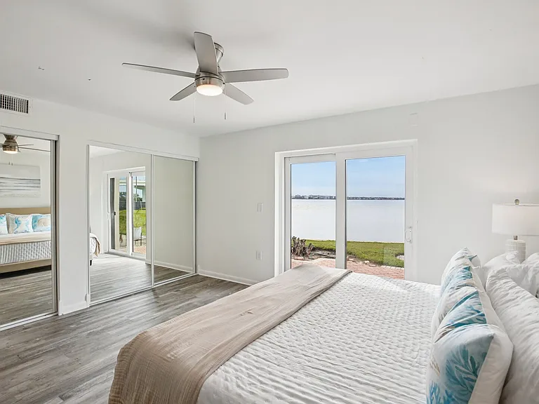 S Gulfview Blvd — Photo 17