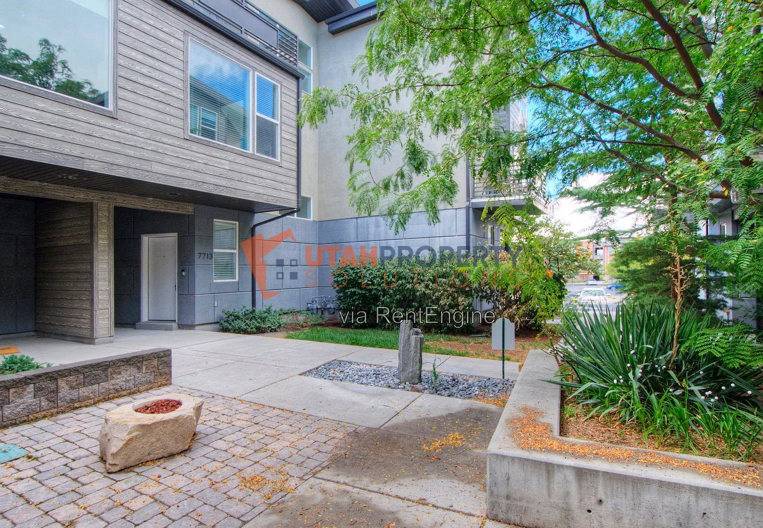 3 bed, 2.5 bath, 1528 sqft, $2,195 — Photo 4