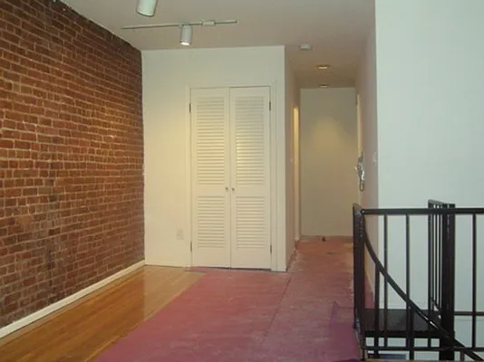 Rented by City Connections Realty | media 19