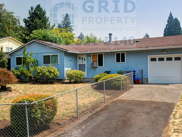 16554 SE Gordon Ct — Photo 1