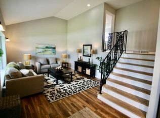 4642 Elizabeth St, Racine, WI 53402