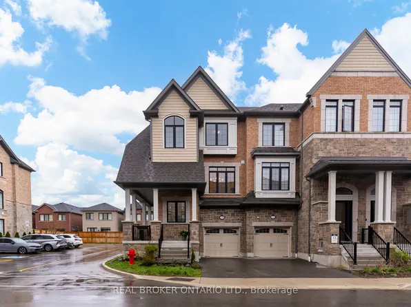 12 Icemaker Way, Whitby, ON L1P 0L5