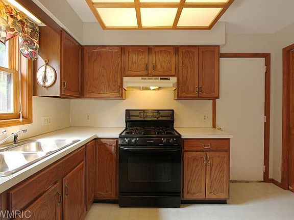 4th image of 5830 Tesoro Dr NE