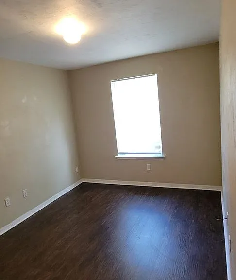 3402 NW 25th Ter — Photo 33