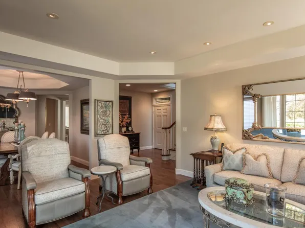 9904 Club Place Ln, Carmel, CA 93923