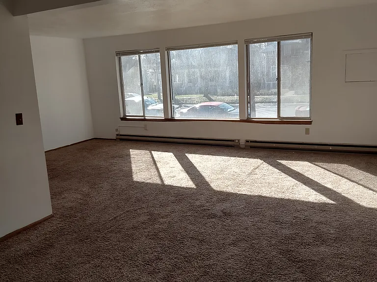 2126 W Pacific Ave #205 — Photo 5