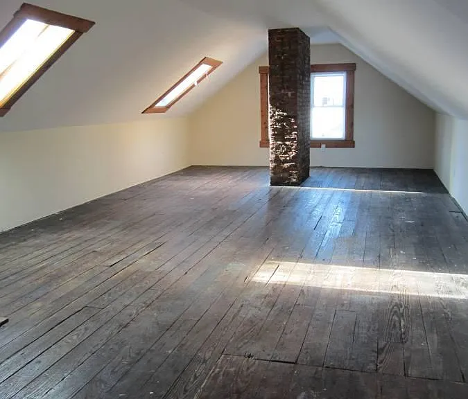 2444 Deming Ave — Photo 5