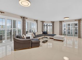 200 East Palmetto Park, Boca Raton, FL 33432