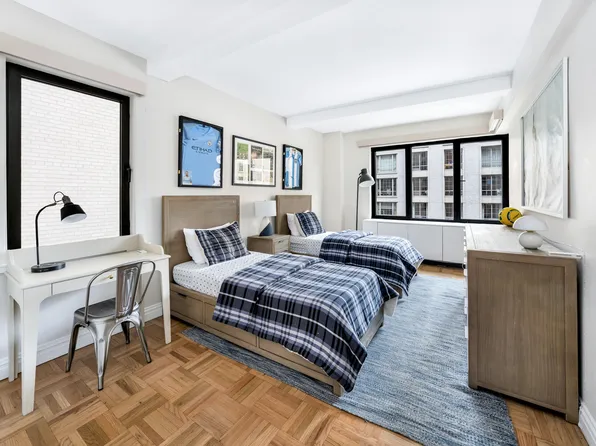 120 East 79th Street image 8 of 13