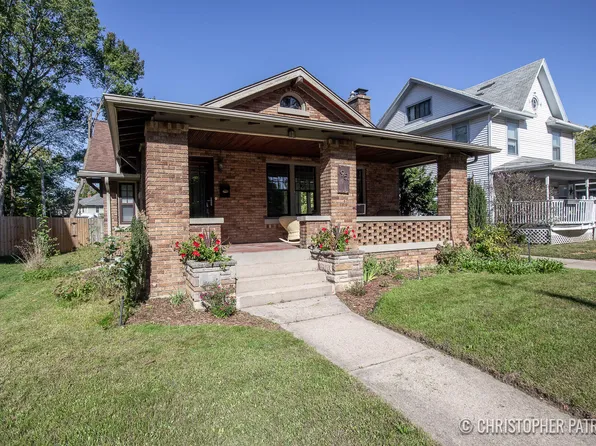 1951 Plainfield Ave NE, Grand Rapids, MI 49505