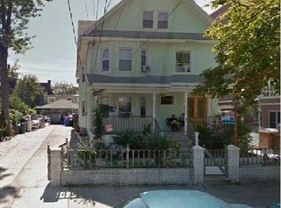 10214 88th Ave, Richmond Hill, NY