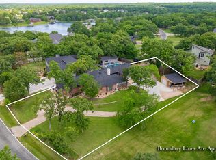 205 Kiowa Dr E, Lake Kiowa, TX 76240