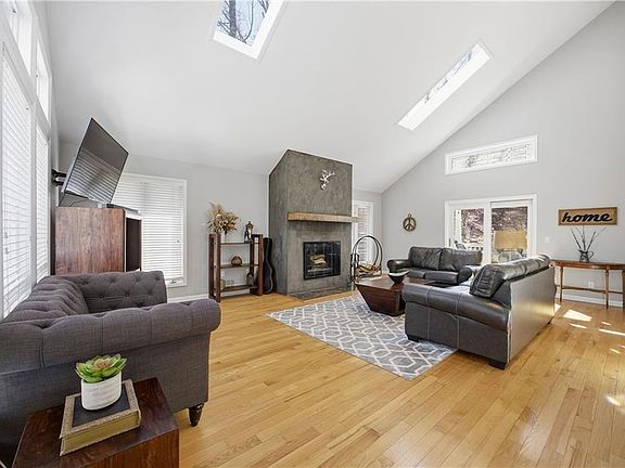 3rd image of 8110 Ball Mill Rd